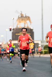 BIB: 22015
                            <button type="button" onclick="openModal(12052173)" class="btn btn-primary btn-sm float-right btn-popup" data-toggle="modal" data-target=".modal-high-quality">
                        <i class="fas fa-shopping-cart"></i> Add to Cart
                    </button>
                                            <button type="button" onclick="isThisMe(12052173, true)" class="btn btn-success btn-sm float-right btn-popup btn-isme hidden" data-toggle="tooltip" data-placement="bottom" title="นี่คือรูปของคุณใช่ไหม คลิกที่นี่เพื่อเอาเข้าอัลบั้ม">
                        <i class="fas fa-plus"></i> Add to album
                    </button>
                    <button type="button" onclick="isThisMe(12052173, false)" class="btn btn-warning btn-sm float-right btn-popup btn-isnotme hidden">
                        <i class="fas fa-ban"></i> Remove from album
                    </button>