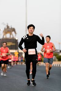 BIB: 29168
                            <button type="button" onclick="openModal(12090274)" class="btn btn-primary btn-sm float-right btn-popup" data-toggle="modal" data-target=".modal-high-quality">
                        <i class="fas fa-shopping-cart"></i> Add to Cart
                    </button>
                                            <button type="button" onclick="isThisMe(12090274, true)" class="btn btn-success btn-sm float-right btn-popup btn-isme hidden" data-toggle="tooltip" data-placement="bottom" title="นี่คือรูปของคุณใช่ไหม คลิกที่นี่เพื่อเอาเข้าอัลบั้ม">
                        <i class="fas fa-plus"></i> Add to album
                    </button>
                    <button type="button" onclick="isThisMe(12090274, false)" class="btn btn-warning btn-sm float-right btn-popup btn-isnotme hidden">
                        <i class="fas fa-ban"></i> Remove from album
                    </button>