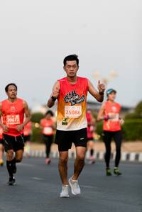 BIB: 25086, 20672
                            <button type="button" onclick="openModal(12085046)" class="btn btn-primary btn-sm float-right btn-popup" data-toggle="modal" data-target=".modal-high-quality">
                        <i class="fas fa-shopping-cart"></i> Add to Cart
                    </button>
                                            <button type="button" onclick="isThisMe(12085046, true)" class="btn btn-success btn-sm float-right btn-popup btn-isme hidden" data-toggle="tooltip" data-placement="bottom" title="นี่คือรูปของคุณใช่ไหม คลิกที่นี่เพื่อเอาเข้าอัลบั้ม">
                        <i class="fas fa-plus"></i> Add to album
                    </button>
                    <button type="button" onclick="isThisMe(12085046, false)" class="btn btn-warning btn-sm float-right btn-popup btn-isnotme hidden">
                        <i class="fas fa-ban"></i> Remove from album
                    </button>