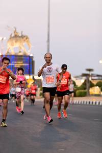 BIB: 0417, 21332, 0164
                            <button type="button" onclick="openModal(12021255)" class="btn btn-primary btn-sm float-right btn-popup" data-toggle="modal" data-target=".modal-high-quality">
                        <i class="fas fa-shopping-cart"></i> Add to Cart
                    </button>
                                            <button type="button" onclick="isThisMe(12021255, true)" class="btn btn-success btn-sm float-right btn-popup btn-isme hidden" data-toggle="tooltip" data-placement="bottom" title="นี่คือรูปของคุณใช่ไหม คลิกที่นี่เพื่อเอาเข้าอัลบั้ม">
                        <i class="fas fa-plus"></i> Add to album
                    </button>
                    <button type="button" onclick="isThisMe(12021255, false)" class="btn btn-warning btn-sm float-right btn-popup btn-isnotme hidden">
                        <i class="fas fa-ban"></i> Remove from album
                    </button>