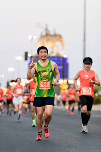 BIB: 26543, 26512
                            <button type="button" onclick="openModal(12032940)" class="btn btn-primary btn-sm float-right btn-popup" data-toggle="modal" data-target=".modal-high-quality">
                        <i class="fas fa-shopping-cart"></i> Add to Cart
                    </button>
                                            <button type="button" onclick="isThisMe(12032940, true)" class="btn btn-success btn-sm float-right btn-popup btn-isme hidden" data-toggle="tooltip" data-placement="bottom" title="นี่คือรูปของคุณใช่ไหม คลิกที่นี่เพื่อเอาเข้าอัลบั้ม">
                        <i class="fas fa-plus"></i> Add to album
                    </button>
                    <button type="button" onclick="isThisMe(12032940, false)" class="btn btn-warning btn-sm float-right btn-popup btn-isnotme hidden">
                        <i class="fas fa-ban"></i> Remove from album
                    </button>