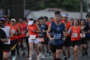 BIB: 28250, 45104
                            <button type="button" onclick="openModal(11601741)" class="btn btn-primary btn-sm float-right btn-popup" data-toggle="modal" data-target=".modal-high-quality">
                        <i class="fas fa-shopping-cart"></i> Add to Cart
                    </button>
                                            <button type="button" onclick="isThisMe(11601741, true)" class="btn btn-success btn-sm float-right btn-popup btn-isme hidden" data-toggle="tooltip" data-placement="bottom" title="นี่คือรูปของคุณใช่ไหม คลิกที่นี่เพื่อเอาเข้าอัลบั้ม">
                        <i class="fas fa-plus"></i> Add to album
                    </button>
                    <button type="button" onclick="isThisMe(11601741, false)" class="btn btn-warning btn-sm float-right btn-popup btn-isnotme hidden">
                        <i class="fas fa-ban"></i> Remove from album
                    </button>