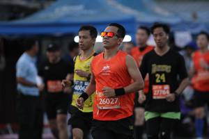 BIB: 4006, 27764, 26027
                            <button type="button" onclick="openModal(11601088)" class="btn btn-primary btn-sm float-right btn-popup" data-toggle="modal" data-target=".modal-high-quality">
                        <i class="fas fa-shopping-cart"></i> Add to Cart
                    </button>
                                            <button type="button" onclick="isThisMe(11601088, true)" class="btn btn-success btn-sm float-right btn-popup btn-isme hidden" data-toggle="tooltip" data-placement="bottom" title="นี่คือรูปของคุณใช่ไหม คลิกที่นี่เพื่อเอาเข้าอัลบั้ม">
                        <i class="fas fa-plus"></i> Add to album
                    </button>
                    <button type="button" onclick="isThisMe(11601088, false)" class="btn btn-warning btn-sm float-right btn-popup btn-isnotme hidden">
                        <i class="fas fa-ban"></i> Remove from album
                    </button>