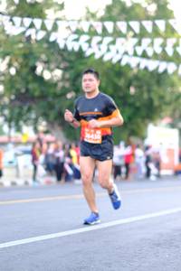 BIB: 430
                            <button type="button" onclick="openModal(10944686)" class="btn btn-primary btn-sm float-right btn-popup" data-toggle="modal" data-target=".modal-high-quality">
                        <i class="fas fa-shopping-cart"></i> Add to Cart
                    </button>
                                            <button type="button" onclick="isThisMe(10944686, true)" class="btn btn-success btn-sm float-right btn-popup btn-isme hidden" data-toggle="tooltip" data-placement="bottom" title="นี่คือรูปของคุณใช่ไหม คลิกที่นี่เพื่อเอาเข้าอัลบั้ม">
                        <i class="fas fa-plus"></i> Add to album
                    </button>
                    <button type="button" onclick="isThisMe(10944686, false)" class="btn btn-warning btn-sm float-right btn-popup btn-isnotme hidden">
                        <i class="fas fa-ban"></i> Remove from album
                    </button>