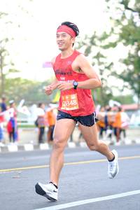 BIB: 203
                            <button type="button" onclick="openModal(10923257)" class="btn btn-primary btn-sm float-right btn-popup" data-toggle="modal" data-target=".modal-high-quality">
                        <i class="fas fa-shopping-cart"></i> Add to Cart
                    </button>
                                            <button type="button" onclick="isThisMe(10923257, true)" class="btn btn-success btn-sm float-right btn-popup btn-isme hidden" data-toggle="tooltip" data-placement="bottom" title="นี่คือรูปของคุณใช่ไหม คลิกที่นี่เพื่อเอาเข้าอัลบั้ม">
                        <i class="fas fa-plus"></i> Add to album
                    </button>
                    <button type="button" onclick="isThisMe(10923257, false)" class="btn btn-warning btn-sm float-right btn-popup btn-isnotme hidden">
                        <i class="fas fa-ban"></i> Remove from album
                    </button>