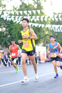 BIB: 6809, 2987
                            <button type="button" onclick="openModal(10940600)" class="btn btn-primary btn-sm float-right btn-popup" data-toggle="modal" data-target=".modal-high-quality">
                        <i class="fas fa-shopping-cart"></i> Add to Cart
                    </button>
                                            <button type="button" onclick="isThisMe(10940600, true)" class="btn btn-success btn-sm float-right btn-popup btn-isme hidden" data-toggle="tooltip" data-placement="bottom" title="นี่คือรูปของคุณใช่ไหม คลิกที่นี่เพื่อเอาเข้าอัลบั้ม">
                        <i class="fas fa-plus"></i> Add to album
                    </button>
                    <button type="button" onclick="isThisMe(10940600, false)" class="btn btn-warning btn-sm float-right btn-popup btn-isnotme hidden">
                        <i class="fas fa-ban"></i> Remove from album
                    </button>