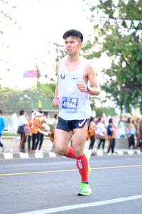 BIB: 41366
                            <button type="button" onclick="openModal(10917232)" class="btn btn-primary btn-sm float-right btn-popup" data-toggle="modal" data-target=".modal-high-quality">
                        <i class="fas fa-shopping-cart"></i> Add to Cart
                    </button>
                                            <button type="button" onclick="isThisMe(10917232, true)" class="btn btn-success btn-sm float-right btn-popup btn-isme hidden" data-toggle="tooltip" data-placement="bottom" title="นี่คือรูปของคุณใช่ไหม คลิกที่นี่เพื่อเอาเข้าอัลบั้ม">
                        <i class="fas fa-plus"></i> Add to album
                    </button>
                    <button type="button" onclick="isThisMe(10917232, false)" class="btn btn-warning btn-sm float-right btn-popup btn-isnotme hidden">
                        <i class="fas fa-ban"></i> Remove from album
                    </button>