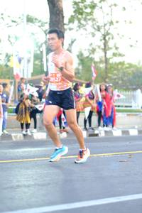 BIB: 527
                            <button type="button" onclick="openModal(10907819)" class="btn btn-primary btn-sm float-right btn-popup" data-toggle="modal" data-target=".modal-high-quality">
                        <i class="fas fa-shopping-cart"></i> Add to Cart
                    </button>
                                            <button type="button" onclick="isThisMe(10907819, true)" class="btn btn-success btn-sm float-right btn-popup btn-isme hidden" data-toggle="tooltip" data-placement="bottom" title="นี่คือรูปของคุณใช่ไหม คลิกที่นี่เพื่อเอาเข้าอัลบั้ม">
                        <i class="fas fa-plus"></i> Add to album
                    </button>
                    <button type="button" onclick="isThisMe(10907819, false)" class="btn btn-warning btn-sm float-right btn-popup btn-isnotme hidden">
                        <i class="fas fa-ban"></i> Remove from album
                    </button>