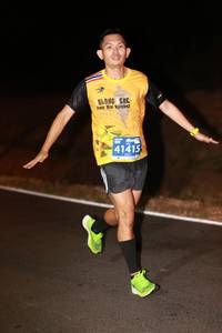 BIB: 52746, 52273, 1512
                            <button type="button" onclick="openModal(10549576)" class="btn btn-primary btn-sm float-right btn-popup" data-toggle="modal" data-target=".modal-high-quality">
                        <i class="fas fa-shopping-cart"></i> Add to Cart
                    </button>
                                            <button type="button" onclick="isThisMe(10549576, true)" class="btn btn-success btn-sm float-right btn-popup btn-isme hidden" data-toggle="tooltip" data-placement="bottom" title="นี่คือรูปของคุณใช่ไหม คลิกที่นี่เพื่อเอาเข้าอัลบั้ม">
                        <i class="fas fa-plus"></i> Add to album
                    </button>
                    <button type="button" onclick="isThisMe(10549576, false)" class="btn btn-warning btn-sm float-right btn-popup btn-isnotme hidden">
                        <i class="fas fa-ban"></i> Remove from album
                    </button>