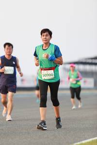 BIB: 50900
                            <button type="button" onclick="openModal(10546114)" class="btn btn-primary btn-sm float-right btn-popup" data-toggle="modal" data-target=".modal-high-quality">
                        <i class="fas fa-shopping-cart"></i> Add to Cart
                    </button>
                                            <button type="button" onclick="isThisMe(10546114, true)" class="btn btn-success btn-sm float-right btn-popup btn-isme hidden" data-toggle="tooltip" data-placement="bottom" title="นี่คือรูปของคุณใช่ไหม คลิกที่นี่เพื่อเอาเข้าอัลบั้ม">
                        <i class="fas fa-plus"></i> Add to album
                    </button>
                    <button type="button" onclick="isThisMe(10546114, false)" class="btn btn-warning btn-sm float-right btn-popup btn-isnotme hidden">
                        <i class="fas fa-ban"></i> Remove from album
                    </button>