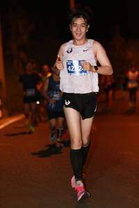 BIB: 52433, 826
                            <button type="button" onclick="openModal(10546520)" class="btn btn-primary btn-sm float-right btn-popup" data-toggle="modal" data-target=".modal-high-quality">
                        <i class="fas fa-shopping-cart"></i> Add to Cart
                    </button>
                                            <button type="button" onclick="isThisMe(10546520, true)" class="btn btn-success btn-sm float-right btn-popup btn-isme hidden" data-toggle="tooltip" data-placement="bottom" title="นี่คือรูปของคุณใช่ไหม คลิกที่นี่เพื่อเอาเข้าอัลบั้ม">
                        <i class="fas fa-plus"></i> Add to album
                    </button>
                    <button type="button" onclick="isThisMe(10546520, false)" class="btn btn-warning btn-sm float-right btn-popup btn-isnotme hidden">
                        <i class="fas fa-ban"></i> Remove from album
                    </button>