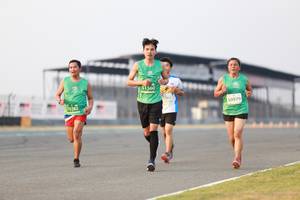 BIB: 51560, 361, 50979, 0285
                            <button type="button" onclick="openModal(10542619)" class="btn btn-primary btn-sm float-right btn-popup" data-toggle="modal" data-target=".modal-high-quality">
                        <i class="fas fa-shopping-cart"></i> Add to Cart
                    </button>
                                            <button type="button" onclick="isThisMe(10542619, true)" class="btn btn-success btn-sm float-right btn-popup btn-isme hidden" data-toggle="tooltip" data-placement="bottom" title="นี่คือรูปของคุณใช่ไหม คลิกที่นี่เพื่อเอาเข้าอัลบั้ม">
                        <i class="fas fa-plus"></i> Add to album
                    </button>
                    <button type="button" onclick="isThisMe(10542619, false)" class="btn btn-warning btn-sm float-right btn-popup btn-isnotme hidden">
                        <i class="fas fa-ban"></i> Remove from album
                    </button>