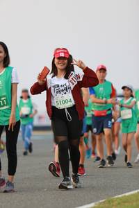 BIB: 51004
                            <button type="button" onclick="openModal(10551175)" class="btn btn-primary btn-sm float-right btn-popup" data-toggle="modal" data-target=".modal-high-quality">
                        <i class="fas fa-shopping-cart"></i> Add to Cart
                    </button>
                                            <button type="button" onclick="isThisMe(10551175, true)" class="btn btn-success btn-sm float-right btn-popup btn-isme hidden" data-toggle="tooltip" data-placement="bottom" title="นี่คือรูปของคุณใช่ไหม คลิกที่นี่เพื่อเอาเข้าอัลบั้ม">
                        <i class="fas fa-plus"></i> Add to album
                    </button>
                    <button type="button" onclick="isThisMe(10551175, false)" class="btn btn-warning btn-sm float-right btn-popup btn-isnotme hidden">
                        <i class="fas fa-ban"></i> Remove from album
                    </button>