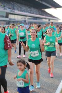 BIB: 0263, 52274, 383
                            <button type="button" onclick="openModal(10530007)" class="btn btn-primary btn-sm float-right btn-popup" data-toggle="modal" data-target=".modal-high-quality">
                        <i class="fas fa-shopping-cart"></i> Add to Cart
                    </button>
                                            <button type="button" onclick="isThisMe(10530007, true)" class="btn btn-success btn-sm float-right btn-popup btn-isme hidden" data-toggle="tooltip" data-placement="bottom" title="นี่คือรูปของคุณใช่ไหม คลิกที่นี่เพื่อเอาเข้าอัลบั้ม">
                        <i class="fas fa-plus"></i> Add to album
                    </button>
                    <button type="button" onclick="isThisMe(10530007, false)" class="btn btn-warning btn-sm float-right btn-popup btn-isnotme hidden">
                        <i class="fas fa-ban"></i> Remove from album
                    </button>