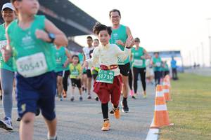 BIB: 50541, 51739
                            <button type="button" onclick="openModal(10529359)" class="btn btn-primary btn-sm float-right btn-popup" data-toggle="modal" data-target=".modal-high-quality">
                        <i class="fas fa-shopping-cart"></i> Add to Cart
                    </button>
                                            <button type="button" onclick="isThisMe(10529359, true)" class="btn btn-success btn-sm float-right btn-popup btn-isme hidden" data-toggle="tooltip" data-placement="bottom" title="นี่คือรูปของคุณใช่ไหม คลิกที่นี่เพื่อเอาเข้าอัลบั้ม">
                        <i class="fas fa-plus"></i> Add to album
                    </button>
                    <button type="button" onclick="isThisMe(10529359, false)" class="btn btn-warning btn-sm float-right btn-popup btn-isnotme hidden">
                        <i class="fas fa-ban"></i> Remove from album
                    </button>