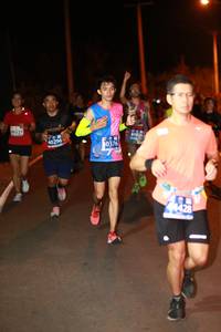 BIB: 53123, 51921, 53175, 036
                            <button type="button" onclick="openModal(10565625)" class="btn btn-primary btn-sm float-right btn-popup" data-toggle="modal" data-target=".modal-high-quality">
                        <i class="fas fa-shopping-cart"></i> Add to Cart
                    </button>
                                            <button type="button" onclick="isThisMe(10565625, true)" class="btn btn-success btn-sm float-right btn-popup btn-isme hidden" data-toggle="tooltip" data-placement="bottom" title="นี่คือรูปของคุณใช่ไหม คลิกที่นี่เพื่อเอาเข้าอัลบั้ม">
                        <i class="fas fa-plus"></i> Add to album
                    </button>
                    <button type="button" onclick="isThisMe(10565625, false)" class="btn btn-warning btn-sm float-right btn-popup btn-isnotme hidden">
                        <i class="fas fa-ban"></i> Remove from album
                    </button>