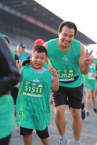 BIB: 52029, 51511
                            <button type="button" onclick="openModal(10529870)" class="btn btn-primary btn-sm float-right btn-popup" data-toggle="modal" data-target=".modal-high-quality">
                        <i class="fas fa-shopping-cart"></i> Add to Cart
                    </button>
                                            <button type="button" onclick="isThisMe(10529870, true)" class="btn btn-success btn-sm float-right btn-popup btn-isme hidden" data-toggle="tooltip" data-placement="bottom" title="นี่คือรูปของคุณใช่ไหม คลิกที่นี่เพื่อเอาเข้าอัลบั้ม">
                        <i class="fas fa-plus"></i> Add to album
                    </button>
                    <button type="button" onclick="isThisMe(10529870, false)" class="btn btn-warning btn-sm float-right btn-popup btn-isnotme hidden">
                        <i class="fas fa-ban"></i> Remove from album
                    </button>