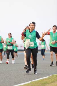 BIB: 372
                            <button type="button" onclick="openModal(10549990)" class="btn btn-primary btn-sm float-right btn-popup" data-toggle="modal" data-target=".modal-high-quality">
                        <i class="fas fa-shopping-cart"></i> Add to Cart
                    </button>
                                            <button type="button" onclick="isThisMe(10549990, true)" class="btn btn-success btn-sm float-right btn-popup btn-isme hidden" data-toggle="tooltip" data-placement="bottom" title="นี่คือรูปของคุณใช่ไหม คลิกที่นี่เพื่อเอาเข้าอัลบั้ม">
                        <i class="fas fa-plus"></i> Add to album
                    </button>
                    <button type="button" onclick="isThisMe(10549990, false)" class="btn btn-warning btn-sm float-right btn-popup btn-isnotme hidden">
                        <i class="fas fa-ban"></i> Remove from album
                    </button>