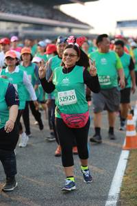 BIB: 52920
                            <button type="button" onclick="openModal(10529717)" class="btn btn-primary btn-sm float-right btn-popup" data-toggle="modal" data-target=".modal-high-quality">
                        <i class="fas fa-shopping-cart"></i> Add to Cart
                    </button>
                                            <button type="button" onclick="isThisMe(10529717, true)" class="btn btn-success btn-sm float-right btn-popup btn-isme hidden" data-toggle="tooltip" data-placement="bottom" title="นี่คือรูปของคุณใช่ไหม คลิกที่นี่เพื่อเอาเข้าอัลบั้ม">
                        <i class="fas fa-plus"></i> Add to album
                    </button>
                    <button type="button" onclick="isThisMe(10529717, false)" class="btn btn-warning btn-sm float-right btn-popup btn-isnotme hidden">
                        <i class="fas fa-ban"></i> Remove from album
                    </button>