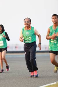 BIB: 51656, 260
                            <button type="button" onclick="openModal(10546000)" class="btn btn-primary btn-sm float-right btn-popup" data-toggle="modal" data-target=".modal-high-quality">
                        <i class="fas fa-shopping-cart"></i> Add to Cart
                    </button>
                                            <button type="button" onclick="isThisMe(10546000, true)" class="btn btn-success btn-sm float-right btn-popup btn-isme hidden" data-toggle="tooltip" data-placement="bottom" title="นี่คือรูปของคุณใช่ไหม คลิกที่นี่เพื่อเอาเข้าอัลบั้ม">
                        <i class="fas fa-plus"></i> Add to album
                    </button>
                    <button type="button" onclick="isThisMe(10546000, false)" class="btn btn-warning btn-sm float-right btn-popup btn-isnotme hidden">
                        <i class="fas fa-ban"></i> Remove from album
                    </button>