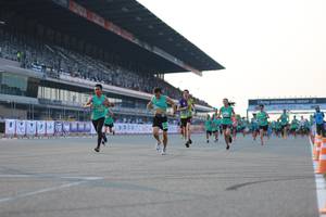 BIB: 
                            <button type="button" onclick="openModal(10529135)" class="btn btn-primary btn-sm float-right btn-popup" data-toggle="modal" data-target=".modal-high-quality">
                        <i class="fas fa-shopping-cart"></i> Add to Cart
                    </button>
                                            <button type="button" onclick="isThisMe(10529135, true)" class="btn btn-success btn-sm float-right btn-popup btn-isme hidden" data-toggle="tooltip" data-placement="bottom" title="นี่คือรูปของคุณใช่ไหม คลิกที่นี่เพื่อเอาเข้าอัลบั้ม">
                        <i class="fas fa-plus"></i> Add to album
                    </button>
                    <button type="button" onclick="isThisMe(10529135, false)" class="btn btn-warning btn-sm float-right btn-popup btn-isnotme hidden">
                        <i class="fas fa-ban"></i> Remove from album
                    </button>