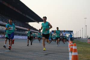 BIB: 50355
                            <button type="button" onclick="openModal(10529201)" class="btn btn-primary btn-sm float-right btn-popup" data-toggle="modal" data-target=".modal-high-quality">
                        <i class="fas fa-shopping-cart"></i> Add to Cart
                    </button>
                                            <button type="button" onclick="isThisMe(10529201, true)" class="btn btn-success btn-sm float-right btn-popup btn-isme hidden" data-toggle="tooltip" data-placement="bottom" title="นี่คือรูปของคุณใช่ไหม คลิกที่นี่เพื่อเอาเข้าอัลบั้ม">
                        <i class="fas fa-plus"></i> Add to album
                    </button>
                    <button type="button" onclick="isThisMe(10529201, false)" class="btn btn-warning btn-sm float-right btn-popup btn-isnotme hidden">
                        <i class="fas fa-ban"></i> Remove from album
                    </button>