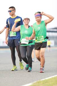 BIB: 52017, 51686, 1001
                            <button type="button" onclick="openModal(10565939)" class="btn btn-primary btn-sm float-right btn-popup" data-toggle="modal" data-target=".modal-high-quality">
                        <i class="fas fa-shopping-cart"></i> Add to Cart
                    </button>
                                            <button type="button" onclick="isThisMe(10565939, true)" class="btn btn-success btn-sm float-right btn-popup btn-isme hidden" data-toggle="tooltip" data-placement="bottom" title="นี่คือรูปของคุณใช่ไหม คลิกที่นี่เพื่อเอาเข้าอัลบั้ม">
                        <i class="fas fa-plus"></i> Add to album
                    </button>
                    <button type="button" onclick="isThisMe(10565939, false)" class="btn btn-warning btn-sm float-right btn-popup btn-isnotme hidden">
                        <i class="fas fa-ban"></i> Remove from album
                    </button>