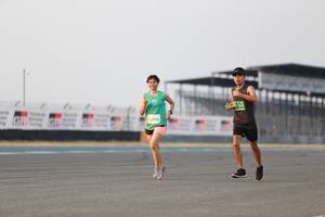 BIB: 906
                            <button type="button" onclick="openModal(10543015)" class="btn btn-primary btn-sm float-right btn-popup" data-toggle="modal" data-target=".modal-high-quality">
                        <i class="fas fa-shopping-cart"></i> Add to Cart
                    </button>
                                            <button type="button" onclick="isThisMe(10543015, true)" class="btn btn-success btn-sm float-right btn-popup btn-isme hidden" data-toggle="tooltip" data-placement="bottom" title="นี่คือรูปของคุณใช่ไหม คลิกที่นี่เพื่อเอาเข้าอัลบั้ม">
                        <i class="fas fa-plus"></i> Add to album
                    </button>
                    <button type="button" onclick="isThisMe(10543015, false)" class="btn btn-warning btn-sm float-right btn-popup btn-isnotme hidden">
                        <i class="fas fa-ban"></i> Remove from album
                    </button>