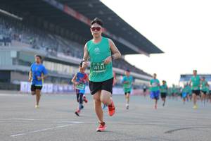 BIB: 50131
                            <button type="button" onclick="openModal(10529197)" class="btn btn-primary btn-sm float-right btn-popup" data-toggle="modal" data-target=".modal-high-quality">
                        <i class="fas fa-shopping-cart"></i> Add to Cart
                    </button>
                                            <button type="button" onclick="isThisMe(10529197, true)" class="btn btn-success btn-sm float-right btn-popup btn-isme hidden" data-toggle="tooltip" data-placement="bottom" title="นี่คือรูปของคุณใช่ไหม คลิกที่นี่เพื่อเอาเข้าอัลบั้ม">
                        <i class="fas fa-plus"></i> Add to album
                    </button>
                    <button type="button" onclick="isThisMe(10529197, false)" class="btn btn-warning btn-sm float-right btn-popup btn-isnotme hidden">
                        <i class="fas fa-ban"></i> Remove from album
                    </button>