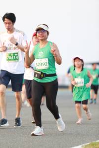 BIB: 70414, 52392, 2414
                            <button type="button" onclick="openModal(10547145)" class="btn btn-primary btn-sm float-right btn-popup" data-toggle="modal" data-target=".modal-high-quality">
                        <i class="fas fa-shopping-cart"></i> Add to Cart
                    </button>
                                            <button type="button" onclick="isThisMe(10547145, true)" class="btn btn-success btn-sm float-right btn-popup btn-isme hidden" data-toggle="tooltip" data-placement="bottom" title="นี่คือรูปของคุณใช่ไหม คลิกที่นี่เพื่อเอาเข้าอัลบั้ม">
                        <i class="fas fa-plus"></i> Add to album
                    </button>
                    <button type="button" onclick="isThisMe(10547145, false)" class="btn btn-warning btn-sm float-right btn-popup btn-isnotme hidden">
                        <i class="fas fa-ban"></i> Remove from album
                    </button>