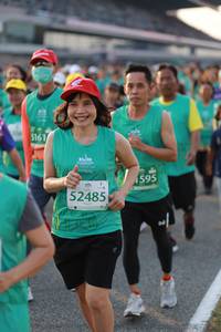 BIB: 161, 595, 52485
                            <button type="button" onclick="openModal(10529764)" class="btn btn-primary btn-sm float-right btn-popup" data-toggle="modal" data-target=".modal-high-quality">
                        <i class="fas fa-shopping-cart"></i> Add to Cart
                    </button>
                                            <button type="button" onclick="isThisMe(10529764, true)" class="btn btn-success btn-sm float-right btn-popup btn-isme hidden" data-toggle="tooltip" data-placement="bottom" title="นี่คือรูปของคุณใช่ไหม คลิกที่นี่เพื่อเอาเข้าอัลบั้ม">
                        <i class="fas fa-plus"></i> Add to album
                    </button>
                    <button type="button" onclick="isThisMe(10529764, false)" class="btn btn-warning btn-sm float-right btn-popup btn-isnotme hidden">
                        <i class="fas fa-ban"></i> Remove from album
                    </button>