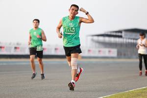 BIB: 51762
                            <button type="button" onclick="openModal(10543176)" class="btn btn-primary btn-sm float-right btn-popup" data-toggle="modal" data-target=".modal-high-quality">
                        <i class="fas fa-shopping-cart"></i> Add to Cart
                    </button>
                                            <button type="button" onclick="isThisMe(10543176, true)" class="btn btn-success btn-sm float-right btn-popup btn-isme hidden" data-toggle="tooltip" data-placement="bottom" title="นี่คือรูปของคุณใช่ไหม คลิกที่นี่เพื่อเอาเข้าอัลบั้ม">
                        <i class="fas fa-plus"></i> Add to album
                    </button>
                    <button type="button" onclick="isThisMe(10543176, false)" class="btn btn-warning btn-sm float-right btn-popup btn-isnotme hidden">
                        <i class="fas fa-ban"></i> Remove from album
                    </button>