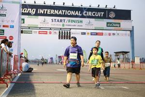BIB: 2020, 53206, 50080
                            <button type="button" onclick="openModal(10568135)" class="btn btn-primary btn-sm float-right btn-popup" data-toggle="modal" data-target=".modal-high-quality">
                        <i class="fas fa-shopping-cart"></i> Add to Cart
                    </button>
                                            <button type="button" onclick="isThisMe(10568135, true)" class="btn btn-success btn-sm float-right btn-popup btn-isme hidden" data-toggle="tooltip" data-placement="bottom" title="นี่คือรูปของคุณใช่ไหม คลิกที่นี่เพื่อเอาเข้าอัลบั้ม">
                        <i class="fas fa-plus"></i> Add to album
                    </button>
                    <button type="button" onclick="isThisMe(10568135, false)" class="btn btn-warning btn-sm float-right btn-popup btn-isnotme hidden">
                        <i class="fas fa-ban"></i> Remove from album
                    </button>