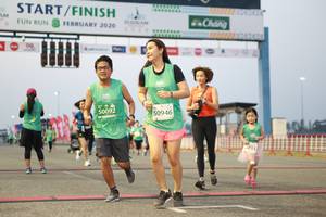 BIB: 2020, 50092, 50946, 7235
                            <button type="button" onclick="openModal(10567794)" class="btn btn-primary btn-sm float-right btn-popup" data-toggle="modal" data-target=".modal-high-quality">
                        <i class="fas fa-shopping-cart"></i> Add to Cart
                    </button>
                                            <button type="button" onclick="isThisMe(10567794, true)" class="btn btn-success btn-sm float-right btn-popup btn-isme hidden" data-toggle="tooltip" data-placement="bottom" title="นี่คือรูปของคุณใช่ไหม คลิกที่นี่เพื่อเอาเข้าอัลบั้ม">
                        <i class="fas fa-plus"></i> Add to album
                    </button>
                    <button type="button" onclick="isThisMe(10567794, false)" class="btn btn-warning btn-sm float-right btn-popup btn-isnotme hidden">
                        <i class="fas fa-ban"></i> Remove from album
                    </button>