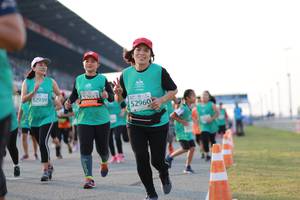 BIB: 52939, 52960
                            <button type="button" onclick="openModal(10529312)" class="btn btn-primary btn-sm float-right btn-popup" data-toggle="modal" data-target=".modal-high-quality">
                        <i class="fas fa-shopping-cart"></i> Add to Cart
                    </button>
                                            <button type="button" onclick="isThisMe(10529312, true)" class="btn btn-success btn-sm float-right btn-popup btn-isme hidden" data-toggle="tooltip" data-placement="bottom" title="นี่คือรูปของคุณใช่ไหม คลิกที่นี่เพื่อเอาเข้าอัลบั้ม">
                        <i class="fas fa-plus"></i> Add to album
                    </button>
                    <button type="button" onclick="isThisMe(10529312, false)" class="btn btn-warning btn-sm float-right btn-popup btn-isnotme hidden">
                        <i class="fas fa-ban"></i> Remove from album
                    </button>