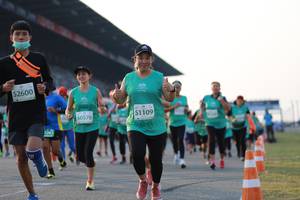 BIB: 52600, 51109, 50578
                            <button type="button" onclick="openModal(10529284)" class="btn btn-primary btn-sm float-right btn-popup" data-toggle="modal" data-target=".modal-high-quality">
                        <i class="fas fa-shopping-cart"></i> Add to Cart
                    </button>
                                            <button type="button" onclick="isThisMe(10529284, true)" class="btn btn-success btn-sm float-right btn-popup btn-isme hidden" data-toggle="tooltip" data-placement="bottom" title="นี่คือรูปของคุณใช่ไหม คลิกที่นี่เพื่อเอาเข้าอัลบั้ม">
                        <i class="fas fa-plus"></i> Add to album
                    </button>
                    <button type="button" onclick="isThisMe(10529284, false)" class="btn btn-warning btn-sm float-right btn-popup btn-isnotme hidden">
                        <i class="fas fa-ban"></i> Remove from album
                    </button>