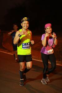 BIB: 40490, 431
                            <button type="button" onclick="openModal(12367568)" class="btn btn-primary btn-sm float-right btn-popup" data-toggle="modal" data-target=".modal-high-quality">
                        <i class="fas fa-shopping-cart"></i> Add to Cart
                    </button>
                                            <button type="button" onclick="isThisMe(12367568, true)" class="btn btn-success btn-sm float-right btn-popup btn-isme hidden" data-toggle="tooltip" data-placement="bottom" title="นี่คือรูปของคุณใช่ไหม คลิกที่นี่เพื่อเอาเข้าอัลบั้ม">
                        <i class="fas fa-plus"></i> Add to album
                    </button>
                    <button type="button" onclick="isThisMe(12367568, false)" class="btn btn-warning btn-sm float-right btn-popup btn-isnotme hidden">
                        <i class="fas fa-ban"></i> Remove from album
                    </button>