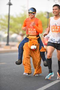 BIB: 26141, 20234
                            <button type="button" onclick="openModal(10933578)" class="btn btn-primary btn-sm float-right btn-popup" data-toggle="modal" data-target=".modal-high-quality">
                        <i class="fas fa-shopping-cart"></i> Add to Cart
                    </button>
                                            <button type="button" onclick="isThisMe(10933578, true)" class="btn btn-success btn-sm float-right btn-popup btn-isme hidden" data-toggle="tooltip" data-placement="bottom" title="นี่คือรูปของคุณใช่ไหม คลิกที่นี่เพื่อเอาเข้าอัลบั้ม">
                        <i class="fas fa-plus"></i> Add to album
                    </button>
                    <button type="button" onclick="isThisMe(10933578, false)" class="btn btn-warning btn-sm float-right btn-popup btn-isnotme hidden">
                        <i class="fas fa-ban"></i> Remove from album
                    </button>