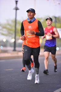 BIB: 216
                            <button type="button" onclick="openModal(10930211)" class="btn btn-primary btn-sm float-right btn-popup" data-toggle="modal" data-target=".modal-high-quality">
                        <i class="fas fa-shopping-cart"></i> Add to Cart
                    </button>
                                            <button type="button" onclick="isThisMe(10930211, true)" class="btn btn-success btn-sm float-right btn-popup btn-isme hidden" data-toggle="tooltip" data-placement="bottom" title="นี่คือรูปของคุณใช่ไหม คลิกที่นี่เพื่อเอาเข้าอัลบั้ม">
                        <i class="fas fa-plus"></i> Add to album
                    </button>
                    <button type="button" onclick="isThisMe(10930211, false)" class="btn btn-warning btn-sm float-right btn-popup btn-isnotme hidden">
                        <i class="fas fa-ban"></i> Remove from album
                    </button>