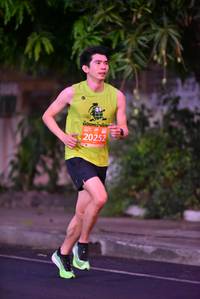 BIB: 20252
                            <button type="button" onclick="openModal(10927324)" class="btn btn-primary btn-sm float-right btn-popup" data-toggle="modal" data-target=".modal-high-quality">
                        <i class="fas fa-shopping-cart"></i> Add to Cart
                    </button>
                                            <button type="button" onclick="isThisMe(10927324, true)" class="btn btn-success btn-sm float-right btn-popup btn-isme hidden" data-toggle="tooltip" data-placement="bottom" title="นี่คือรูปของคุณใช่ไหม คลิกที่นี่เพื่อเอาเข้าอัลบั้ม">
                        <i class="fas fa-plus"></i> Add to album
                    </button>
                    <button type="button" onclick="isThisMe(10927324, false)" class="btn btn-warning btn-sm float-right btn-popup btn-isnotme hidden">
                        <i class="fas fa-ban"></i> Remove from album
                    </button>