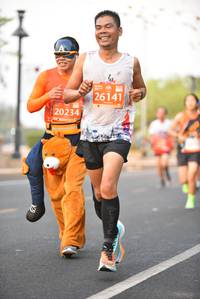 BIB: 26141, 20234
                            <button type="button" onclick="openModal(10933650)" class="btn btn-primary btn-sm float-right btn-popup" data-toggle="modal" data-target=".modal-high-quality">
                        <i class="fas fa-shopping-cart"></i> Add to Cart
                    </button>
                                            <button type="button" onclick="isThisMe(10933650, true)" class="btn btn-success btn-sm float-right btn-popup btn-isme hidden" data-toggle="tooltip" data-placement="bottom" title="นี่คือรูปของคุณใช่ไหม คลิกที่นี่เพื่อเอาเข้าอัลบั้ม">
                        <i class="fas fa-plus"></i> Add to album
                    </button>
                    <button type="button" onclick="isThisMe(10933650, false)" class="btn btn-warning btn-sm float-right btn-popup btn-isnotme hidden">
                        <i class="fas fa-ban"></i> Remove from album
                    </button>
