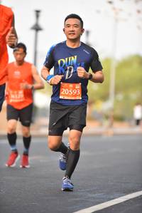 BIB: 20593
                            <button type="button" onclick="openModal(10938477)" class="btn btn-primary btn-sm float-right btn-popup" data-toggle="modal" data-target=".modal-high-quality">
                        <i class="fas fa-shopping-cart"></i> Add to Cart
                    </button>
                                            <button type="button" onclick="isThisMe(10938477, true)" class="btn btn-success btn-sm float-right btn-popup btn-isme hidden" data-toggle="tooltip" data-placement="bottom" title="นี่คือรูปของคุณใช่ไหม คลิกที่นี่เพื่อเอาเข้าอัลบั้ม">
                        <i class="fas fa-plus"></i> Add to album
                    </button>
                    <button type="button" onclick="isThisMe(10938477, false)" class="btn btn-warning btn-sm float-right btn-popup btn-isnotme hidden">
                        <i class="fas fa-ban"></i> Remove from album
                    </button>