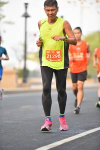 BIB: 21298
                            <button type="button" onclick="openModal(10940891)" class="btn btn-primary btn-sm float-right btn-popup" data-toggle="modal" data-target=".modal-high-quality">
                        <i class="fas fa-shopping-cart"></i> Add to Cart
                    </button>
                                            <button type="button" onclick="isThisMe(10940891, true)" class="btn btn-success btn-sm float-right btn-popup btn-isme hidden" data-toggle="tooltip" data-placement="bottom" title="นี่คือรูปของคุณใช่ไหม คลิกที่นี่เพื่อเอาเข้าอัลบั้ม">
                        <i class="fas fa-plus"></i> Add to album
                    </button>
                    <button type="button" onclick="isThisMe(10940891, false)" class="btn btn-warning btn-sm float-right btn-popup btn-isnotme hidden">
                        <i class="fas fa-ban"></i> Remove from album
                    </button>