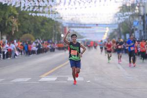 BIB: 20343
                            <button type="button" onclick="openModal(10780136)" class="btn btn-primary btn-sm float-right btn-popup" data-toggle="modal" data-target=".modal-high-quality">
                        <i class="fas fa-shopping-cart"></i> Add to Cart
                    </button>
                                            <button type="button" onclick="isThisMe(10780136, true)" class="btn btn-success btn-sm float-right btn-popup btn-isme hidden" data-toggle="tooltip" data-placement="bottom" title="นี่คือรูปของคุณใช่ไหม คลิกที่นี่เพื่อเอาเข้าอัลบั้ม">
                        <i class="fas fa-plus"></i> Add to album
                    </button>
                    <button type="button" onclick="isThisMe(10780136, false)" class="btn btn-warning btn-sm float-right btn-popup btn-isnotme hidden">
                        <i class="fas fa-ban"></i> Remove from album
                    </button>