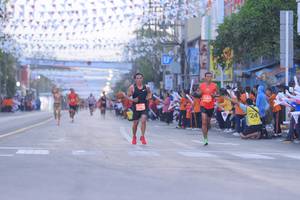 BIB: 200
                            <button type="button" onclick="openModal(10773849)" class="btn btn-primary btn-sm float-right btn-popup" data-toggle="modal" data-target=".modal-high-quality">
                        <i class="fas fa-shopping-cart"></i> Add to Cart
                    </button>
                                            <button type="button" onclick="isThisMe(10773849, true)" class="btn btn-success btn-sm float-right btn-popup btn-isme hidden" data-toggle="tooltip" data-placement="bottom" title="นี่คือรูปของคุณใช่ไหม คลิกที่นี่เพื่อเอาเข้าอัลบั้ม">
                        <i class="fas fa-plus"></i> Add to album
                    </button>
                    <button type="button" onclick="isThisMe(10773849, false)" class="btn btn-warning btn-sm float-right btn-popup btn-isnotme hidden">
                        <i class="fas fa-ban"></i> Remove from album
                    </button>