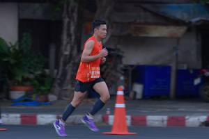 BIB: 8194, 
                            <button type="button" onclick="openModal(10777094)" class="btn btn-primary btn-sm float-right btn-popup" data-toggle="modal" data-target=".modal-high-quality">
                        <i class="fas fa-shopping-cart"></i> Add to Cart
                    </button>
                                            <button type="button" onclick="isThisMe(10777094, true)" class="btn btn-success btn-sm float-right btn-popup btn-isme hidden" data-toggle="tooltip" data-placement="bottom" title="นี่คือรูปของคุณใช่ไหม คลิกที่นี่เพื่อเอาเข้าอัลบั้ม">
                        <i class="fas fa-plus"></i> Add to album
                    </button>
                    <button type="button" onclick="isThisMe(10777094, false)" class="btn btn-warning btn-sm float-right btn-popup btn-isnotme hidden">
                        <i class="fas fa-ban"></i> Remove from album
                    </button>