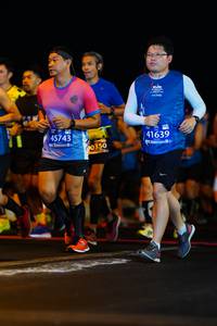 BIB: 45743, 41639, 0350
                            <button type="button" onclick="openModal(11490512)" class="btn btn-primary btn-sm float-right btn-popup" data-toggle="modal" data-target=".modal-high-quality">
                        <i class="fas fa-shopping-cart"></i> Add to Cart
                    </button>
                                            <button type="button" onclick="isThisMe(11490512, true)" class="btn btn-success btn-sm float-right btn-popup btn-isme hidden" data-toggle="tooltip" data-placement="bottom" title="นี่คือรูปของคุณใช่ไหม คลิกที่นี่เพื่อเอาเข้าอัลบั้ม">
                        <i class="fas fa-plus"></i> Add to album
                    </button>
                    <button type="button" onclick="isThisMe(11490512, false)" class="btn btn-warning btn-sm float-right btn-popup btn-isnotme hidden">
                        <i class="fas fa-ban"></i> Remove from album
                    </button>