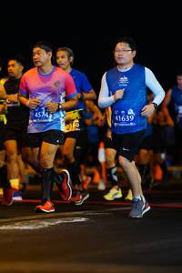 BIB: 4574, 41639, 030
                            <button type="button" onclick="openModal(11490487)" class="btn btn-primary btn-sm float-right btn-popup" data-toggle="modal" data-target=".modal-high-quality">
                        <i class="fas fa-shopping-cart"></i> Add to Cart
                    </button>
                                            <button type="button" onclick="isThisMe(11490487, true)" class="btn btn-success btn-sm float-right btn-popup btn-isme hidden" data-toggle="tooltip" data-placement="bottom" title="นี่คือรูปของคุณใช่ไหม คลิกที่นี่เพื่อเอาเข้าอัลบั้ม">
                        <i class="fas fa-plus"></i> Add to album
                    </button>
                    <button type="button" onclick="isThisMe(11490487, false)" class="btn btn-warning btn-sm float-right btn-popup btn-isnotme hidden">
                        <i class="fas fa-ban"></i> Remove from album
                    </button>