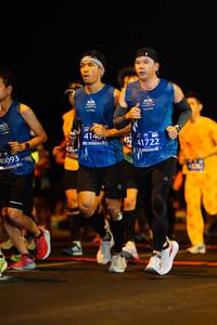 BIB: 4140, 41722, 40093
                            <button type="button" onclick="openModal(11458775)" class="btn btn-primary btn-sm float-right btn-popup" data-toggle="modal" data-target=".modal-high-quality">
                        <i class="fas fa-shopping-cart"></i> Add to Cart
                    </button>
                                            <button type="button" onclick="isThisMe(11458775, true)" class="btn btn-success btn-sm float-right btn-popup btn-isme hidden" data-toggle="tooltip" data-placement="bottom" title="นี่คือรูปของคุณใช่ไหม คลิกที่นี่เพื่อเอาเข้าอัลบั้ม">
                        <i class="fas fa-plus"></i> Add to album
                    </button>
                    <button type="button" onclick="isThisMe(11458775, false)" class="btn btn-warning btn-sm float-right btn-popup btn-isnotme hidden">
                        <i class="fas fa-ban"></i> Remove from album
                    </button>