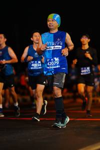 BIB: 40834, 42079
                            <button type="button" onclick="openModal(11474601)" class="btn btn-primary btn-sm float-right btn-popup" data-toggle="modal" data-target=".modal-high-quality">
                        <i class="fas fa-shopping-cart"></i> Add to Cart
                    </button>
                                            <button type="button" onclick="isThisMe(11474601, true)" class="btn btn-success btn-sm float-right btn-popup btn-isme hidden" data-toggle="tooltip" data-placement="bottom" title="นี่คือรูปของคุณใช่ไหม คลิกที่นี่เพื่อเอาเข้าอัลบั้ม">
                        <i class="fas fa-plus"></i> Add to album
                    </button>
                    <button type="button" onclick="isThisMe(11474601, false)" class="btn btn-warning btn-sm float-right btn-popup btn-isnotme hidden">
                        <i class="fas fa-ban"></i> Remove from album
                    </button>